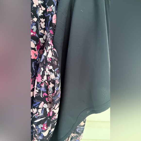 Evereve Floral Smocked Sleeveless Midi Dress Purple/Pink/Blue Size Small - Picture 7 of 11